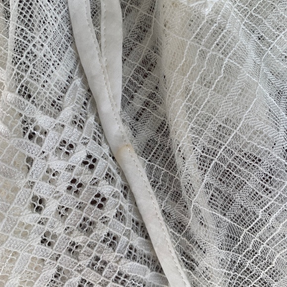 White Lace Long Sleeve Top - H&M size 12 frill detail - Picture 7 of 8